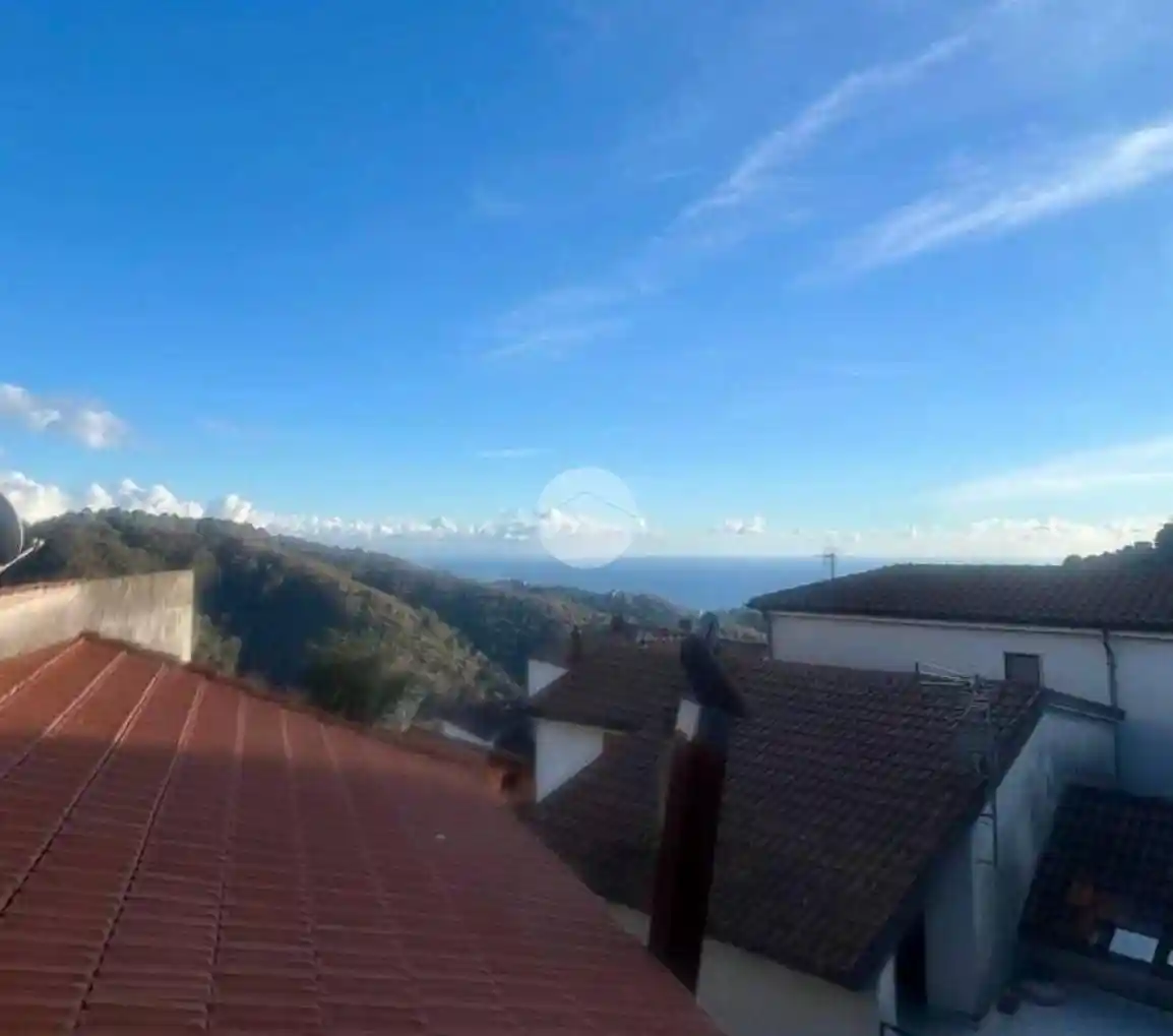 Appartamento in vendita a Santa Marina