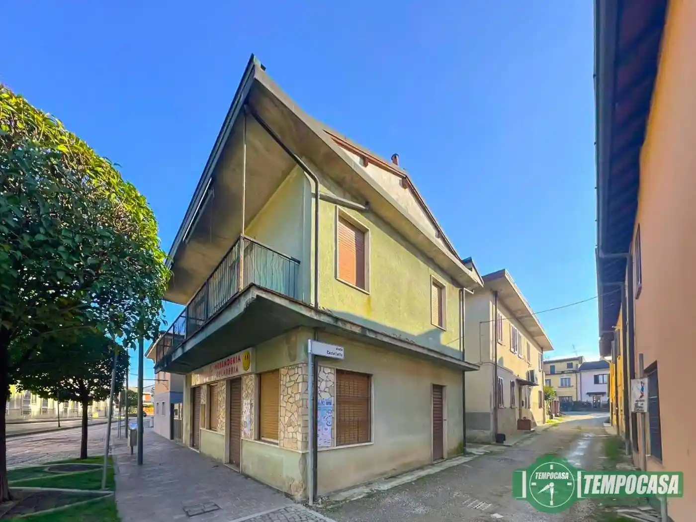 Casa indipendente in vendita a Carpiano