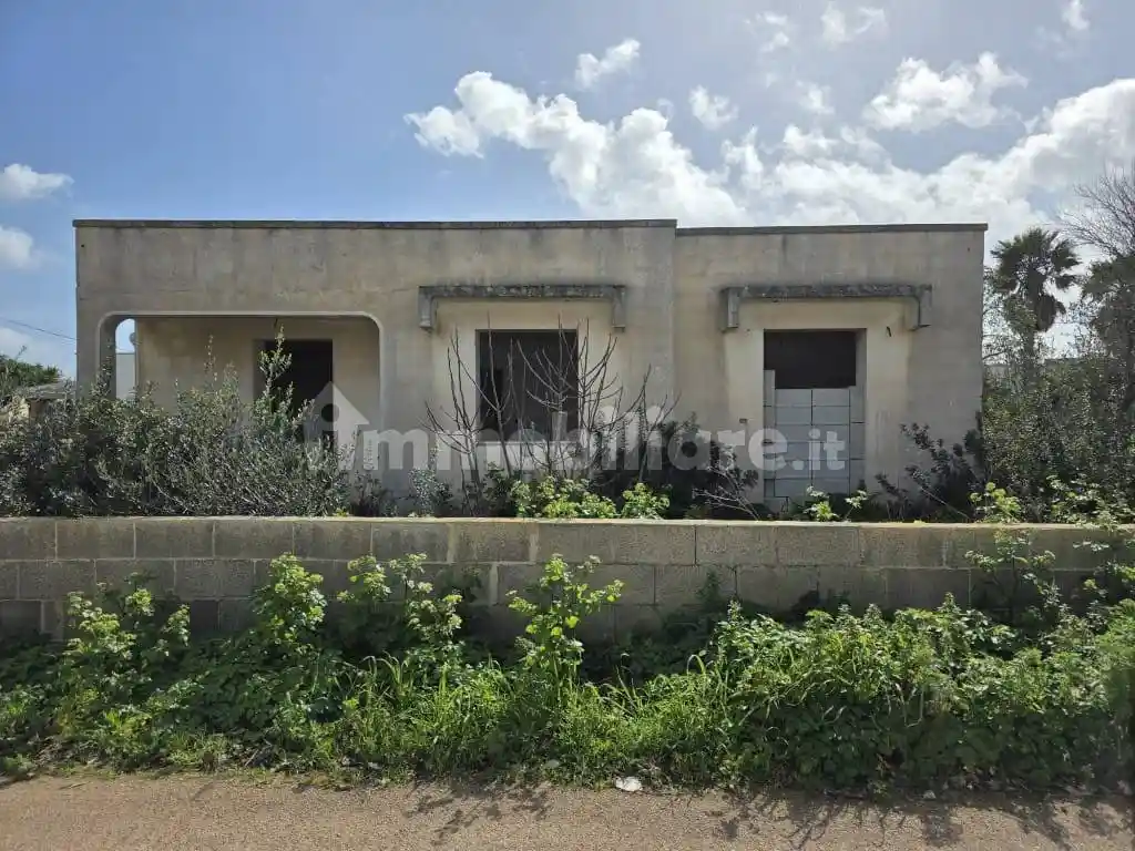 Casa indipendente in vendita a Alliste