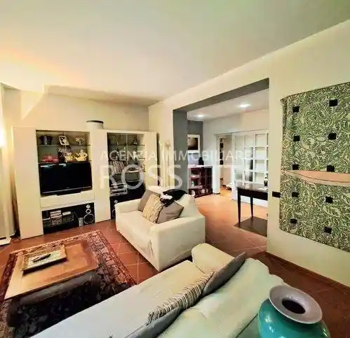 Villa in vendita a Cerreto Guidi