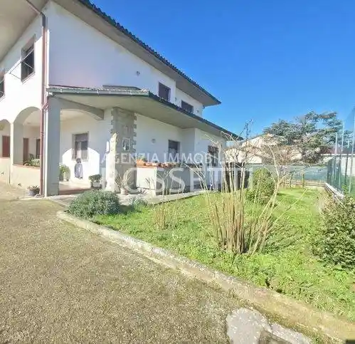 Villa in vendita a Cerreto Guidi