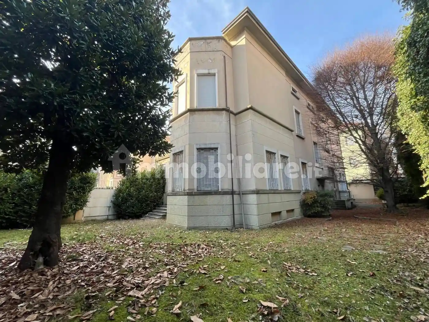 Villa in vendita a Busto Arsizio