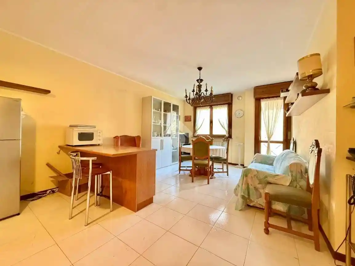 Appartamento in vendita a Scanzorosciate