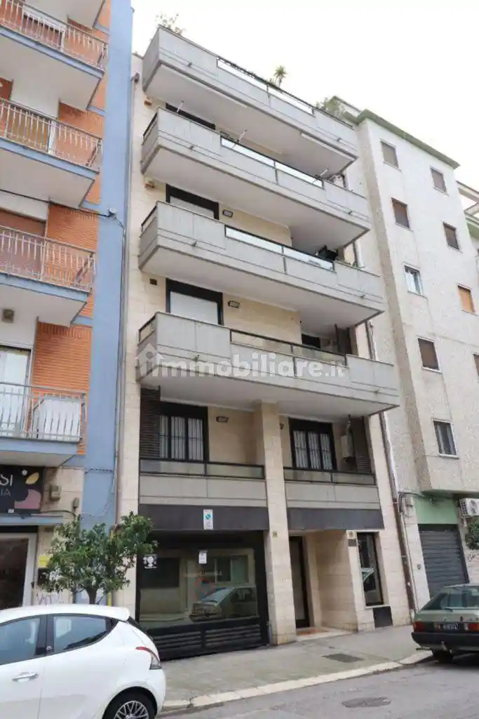Appartamento in vendita a Bari