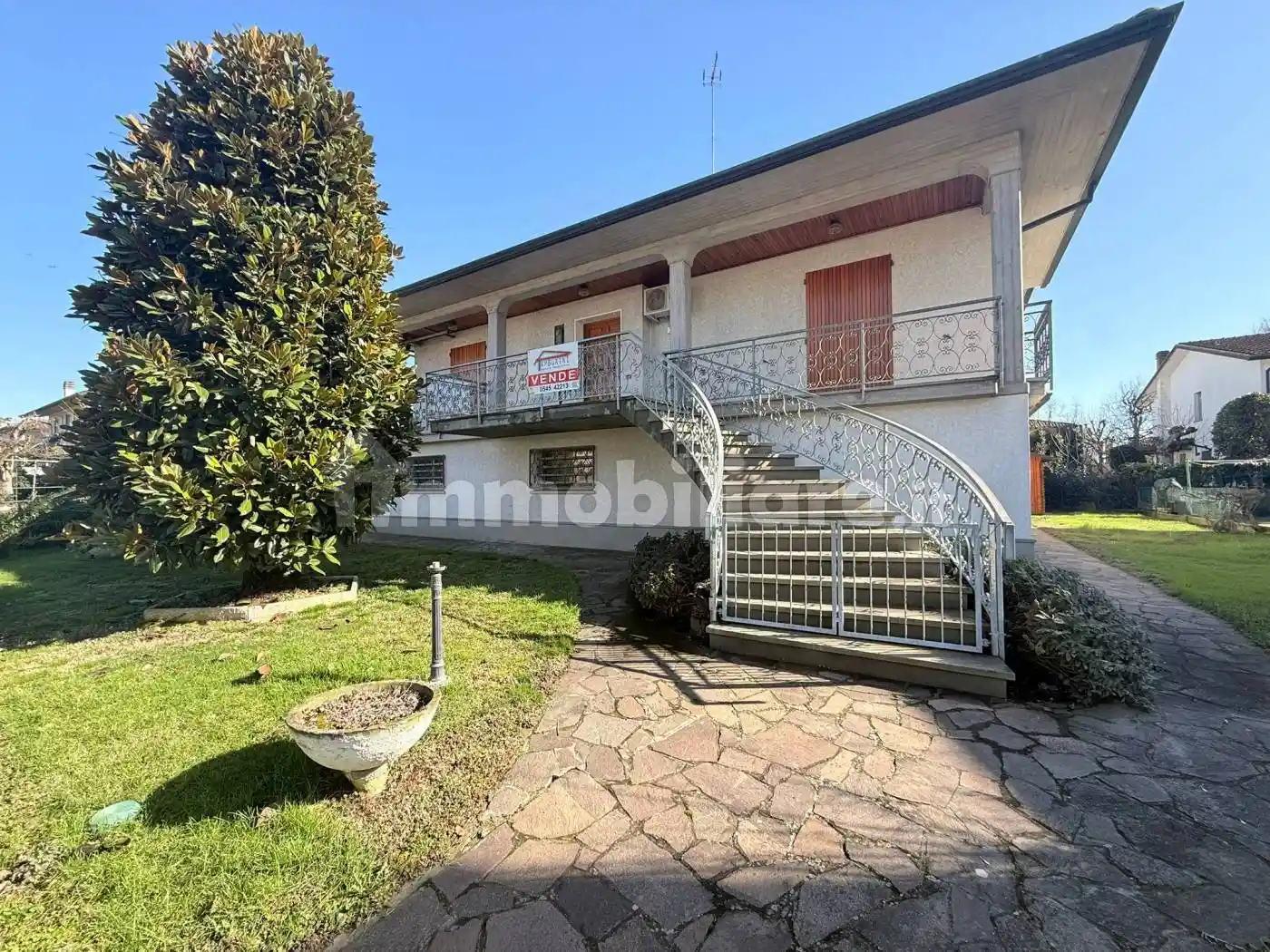 Villa in vendita a Lugo