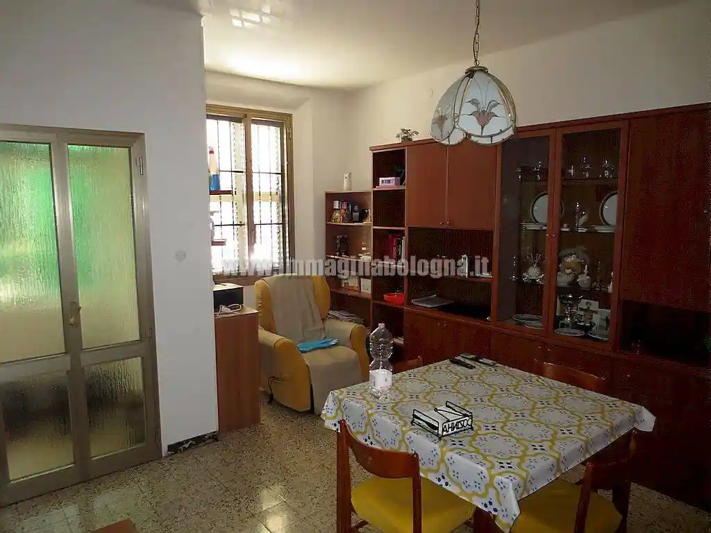 Appartamento in vendita a Bologna