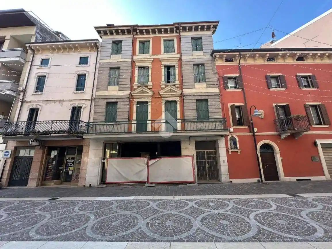 Appartamento in vendita a Bussolengo