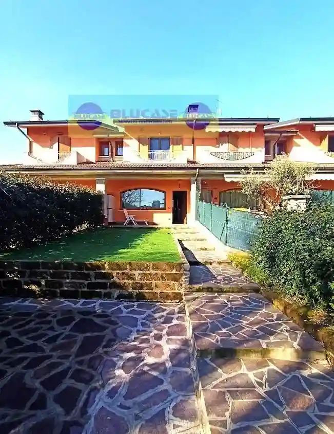 Villetta a schiera - foto 2