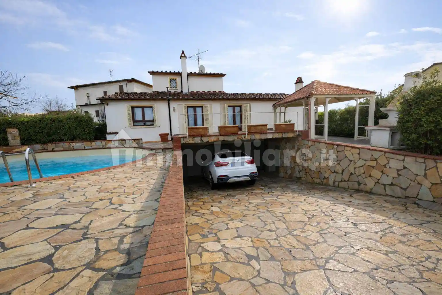 Villa in vendita a Larciano