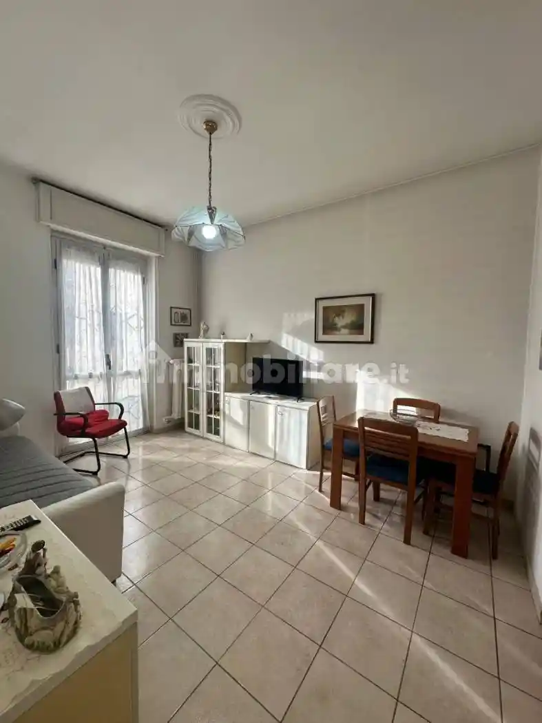 Appartamento in vendita a Cologno Monzese