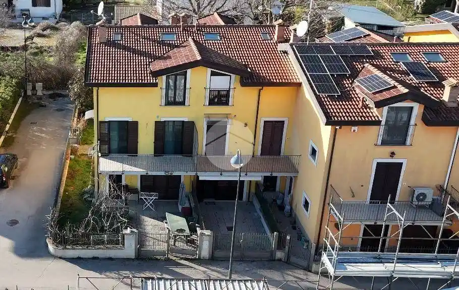 Villetta a schiera in vendita a L'Aquila