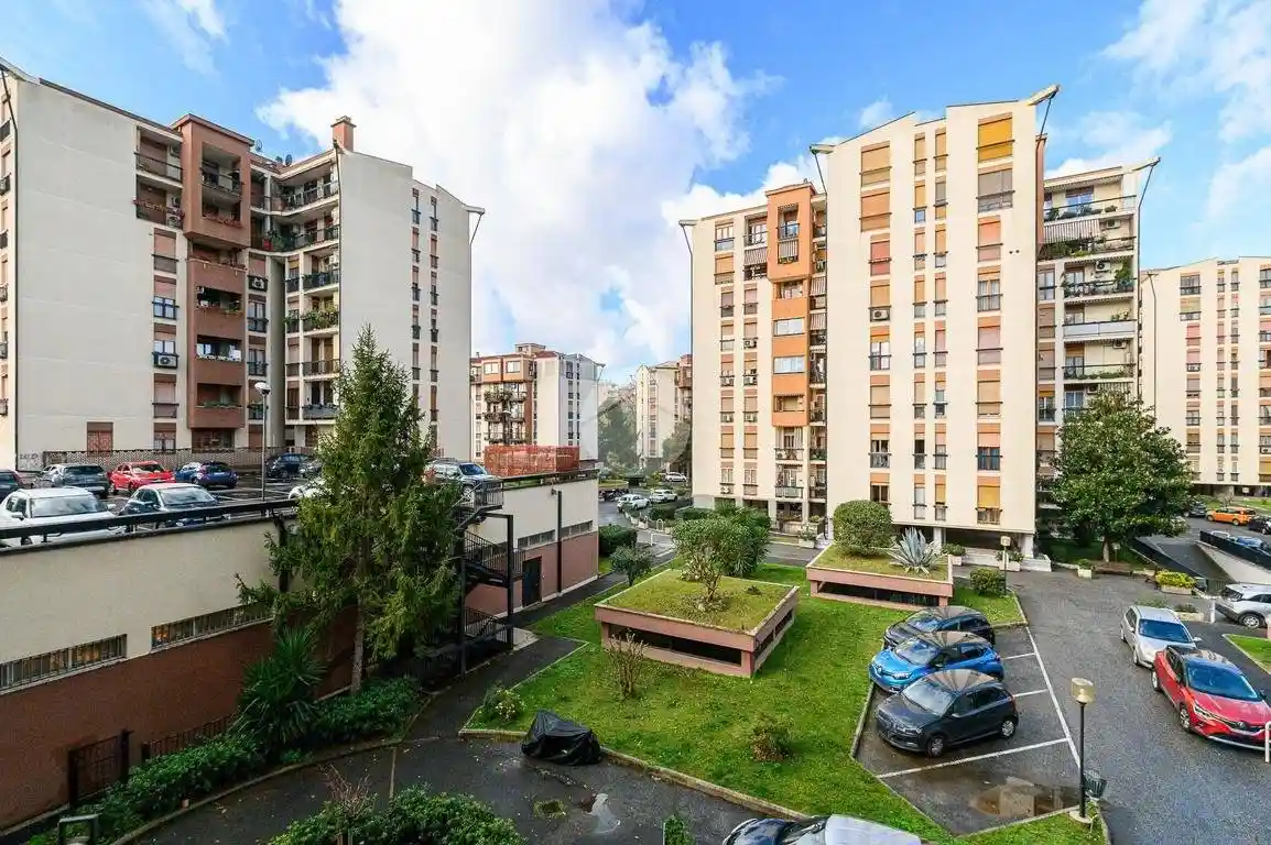 Appartamento in vendita a Roma