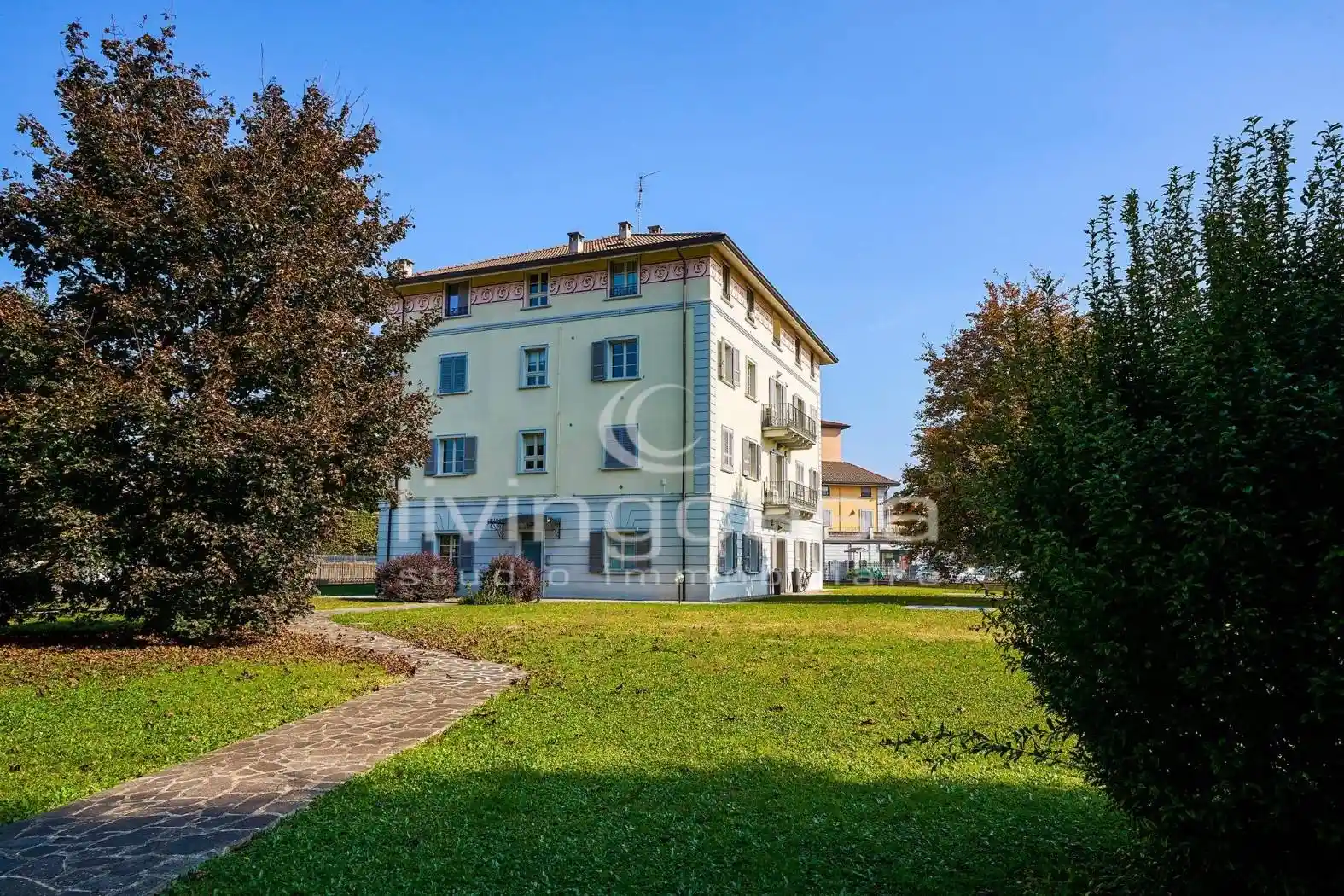 Appartamento in vendita a Cernusco Lombardone