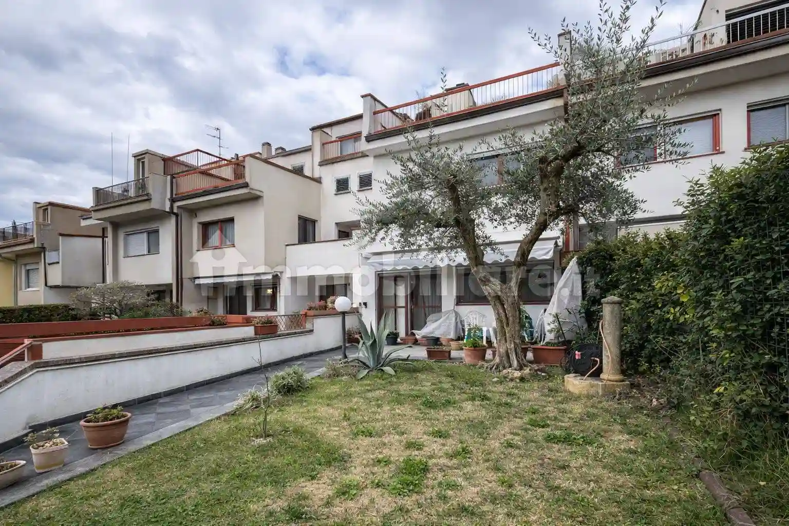 Villetta a schiera - foto 2