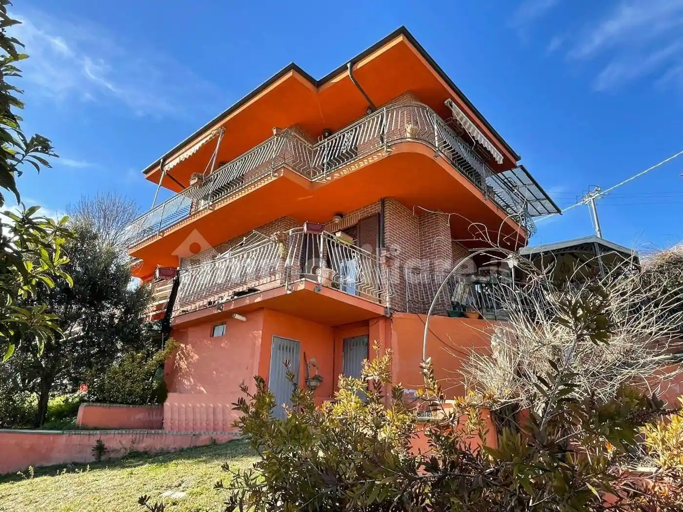 Villa in vendita a Bra