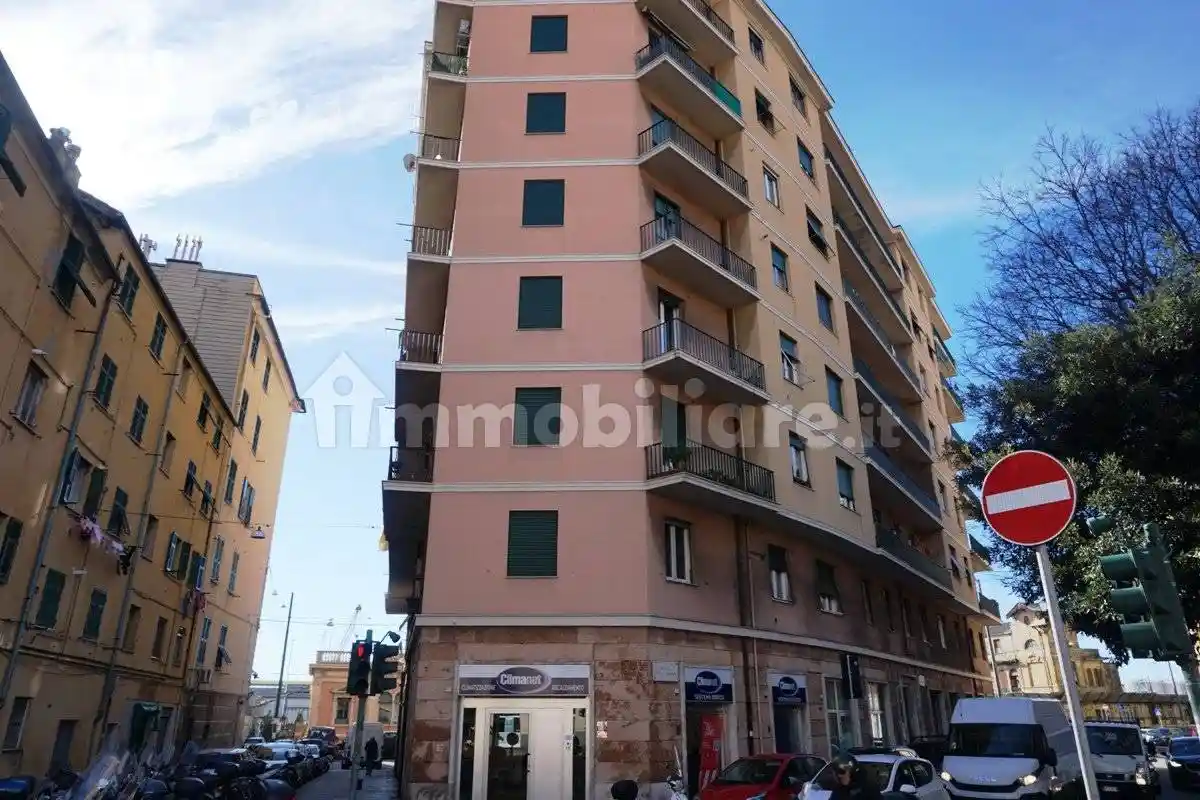 Appartamento in vendita a Genova
