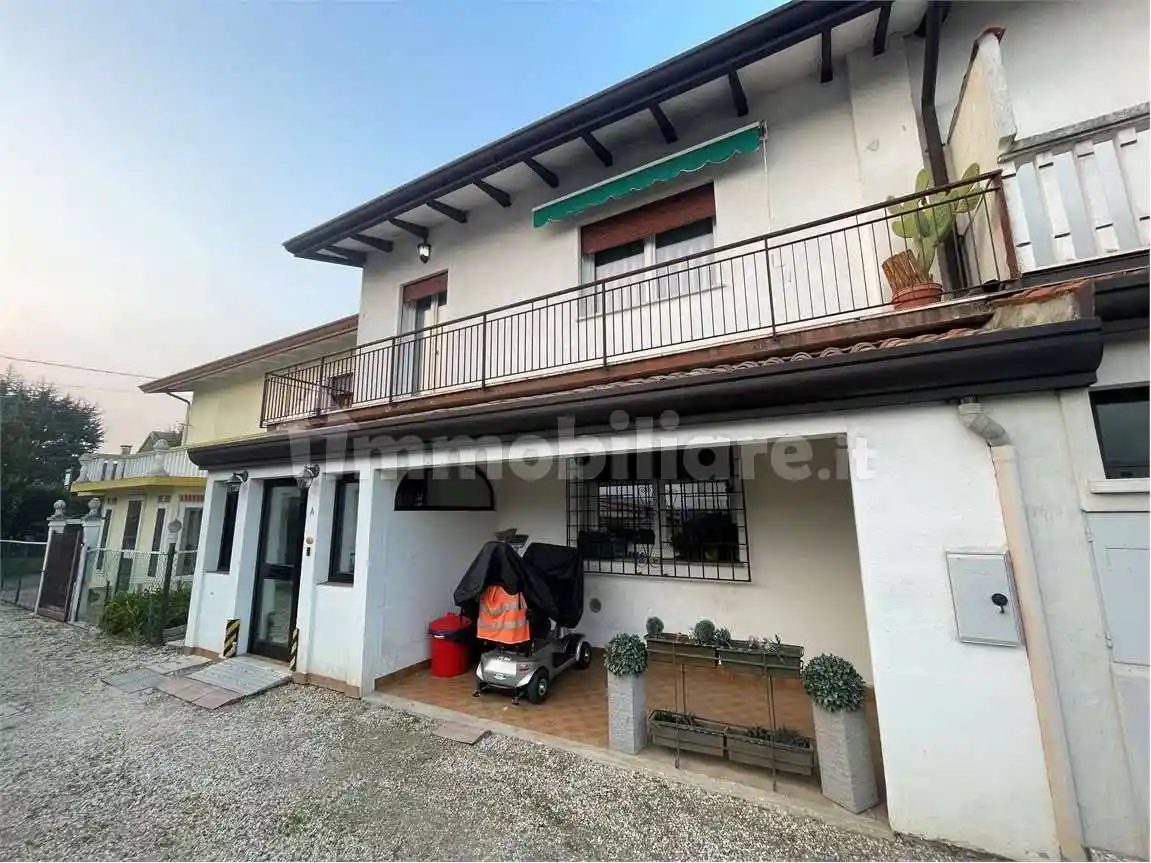 Villetta a schiera in vendita a Martellago