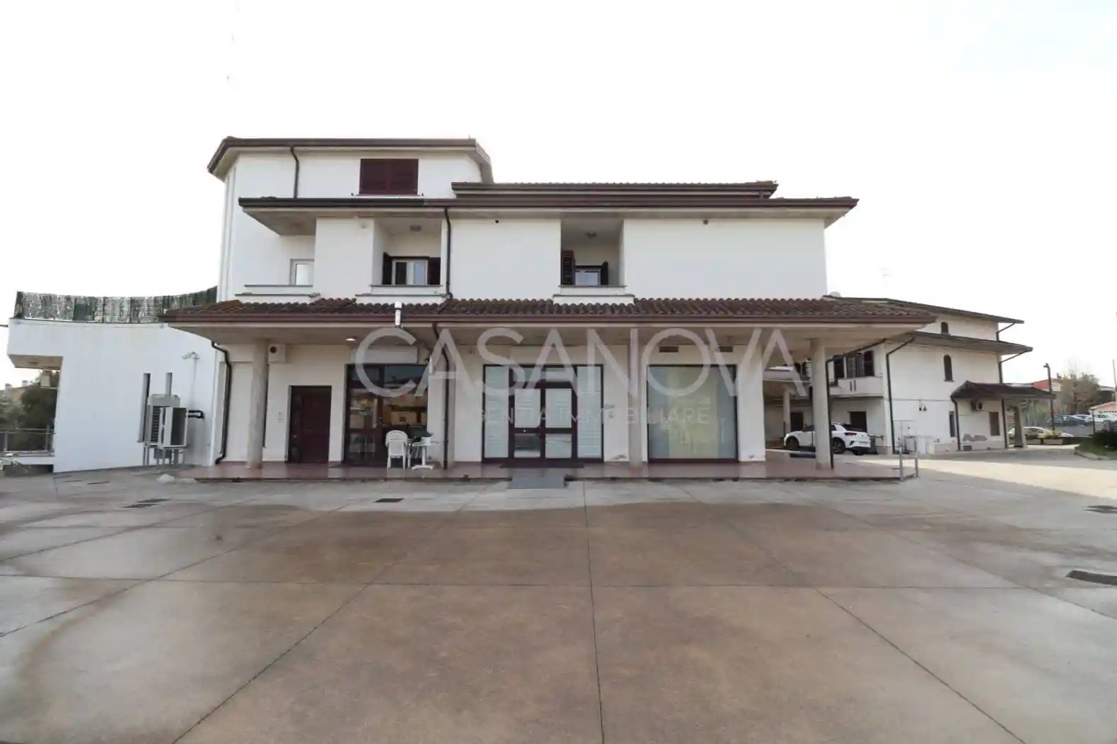 Palazzo - Edificio in vendita a Mosciano Sant'Angelo