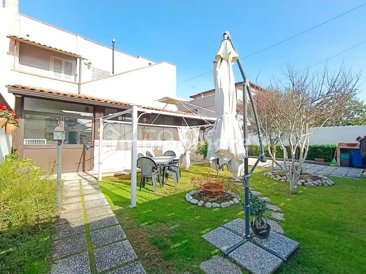 Villa in vendita a Giugliano in Campania