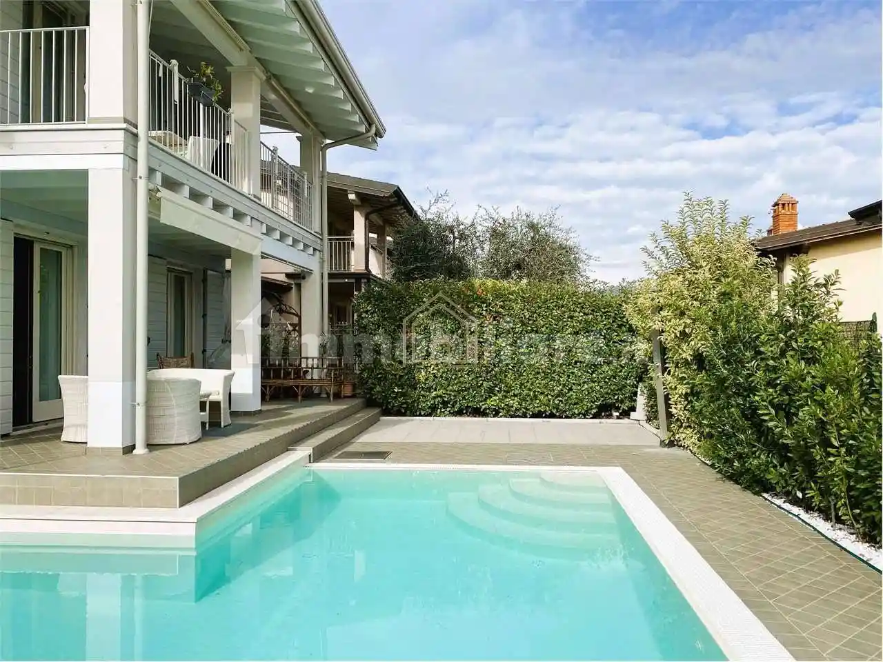 Villa in vendita a Polpenazze del Garda