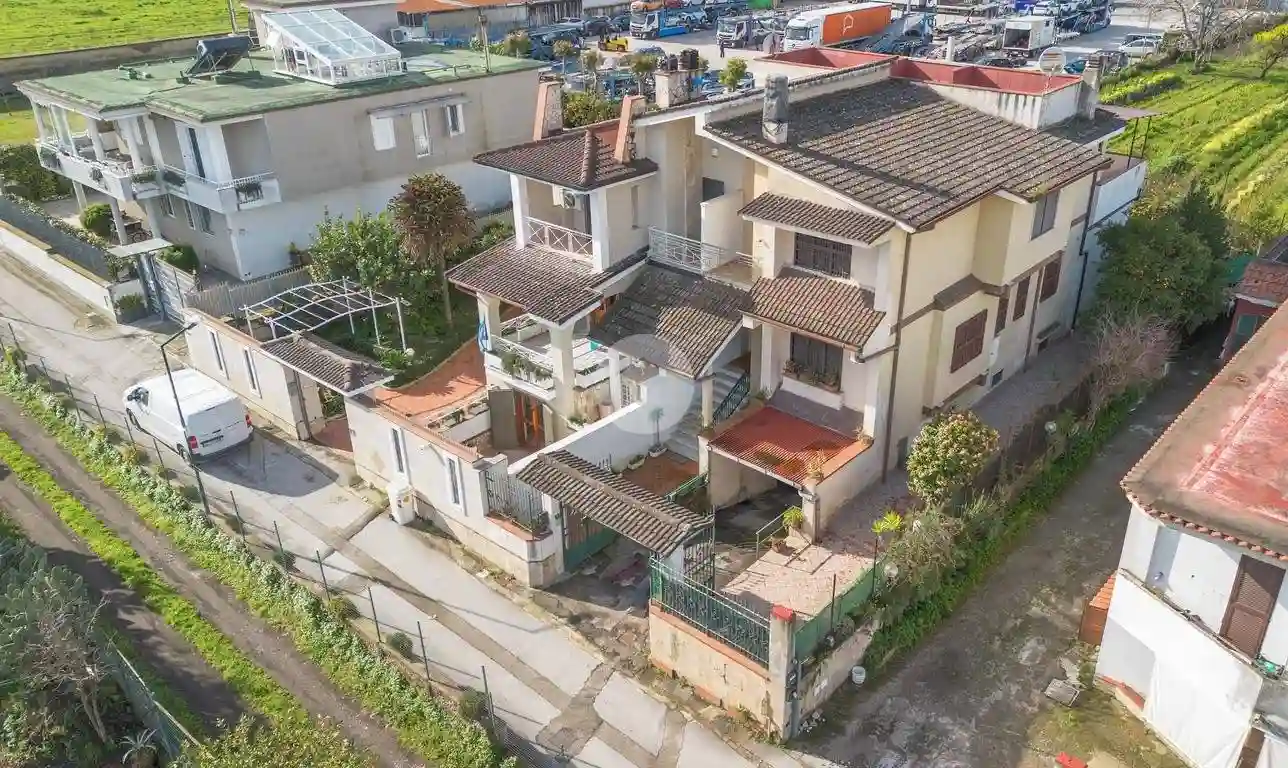 Villetta a schiera - foto 2