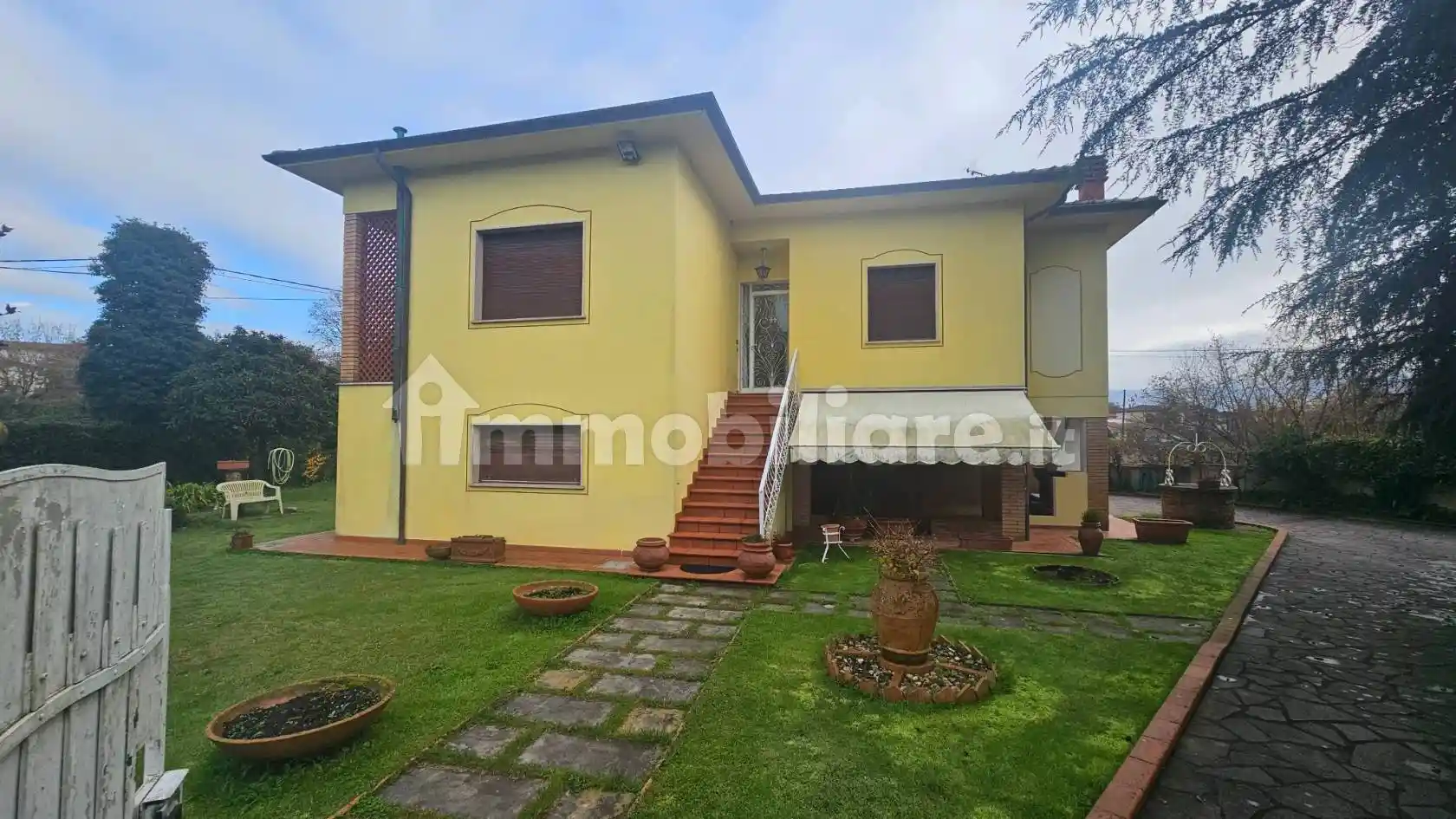 Villa in vendita a Lucca