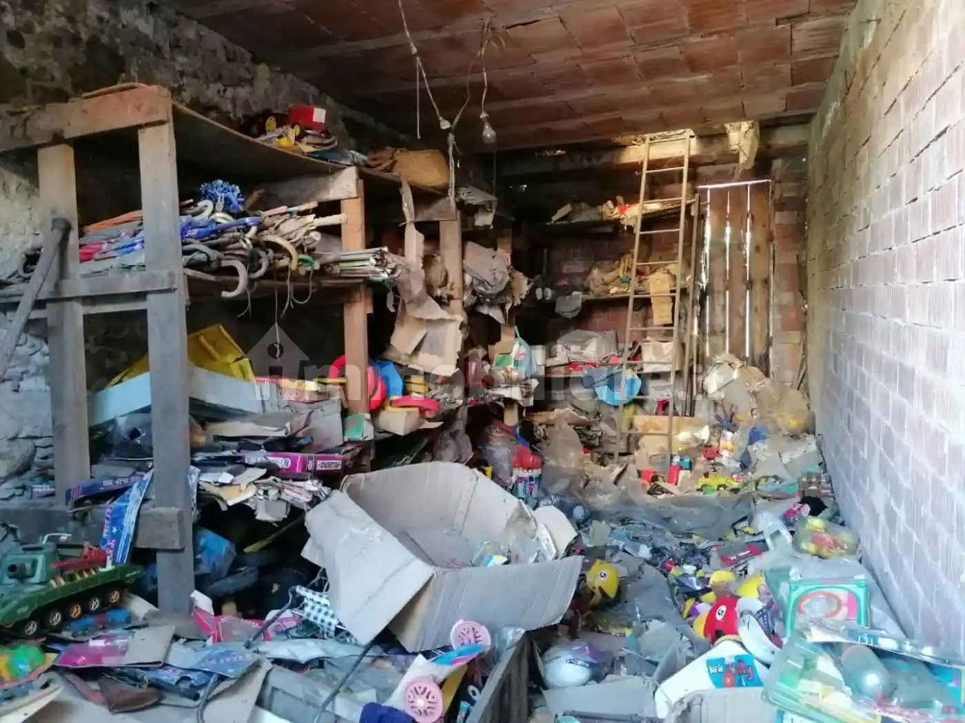 Rustico - Casale in vendita a Lucca