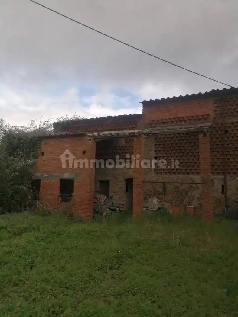 Rustico - Casale in vendita a Capannori