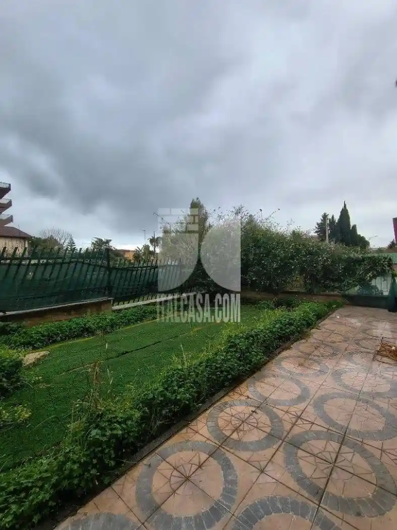 Villetta a schiera in vendita a Crotone