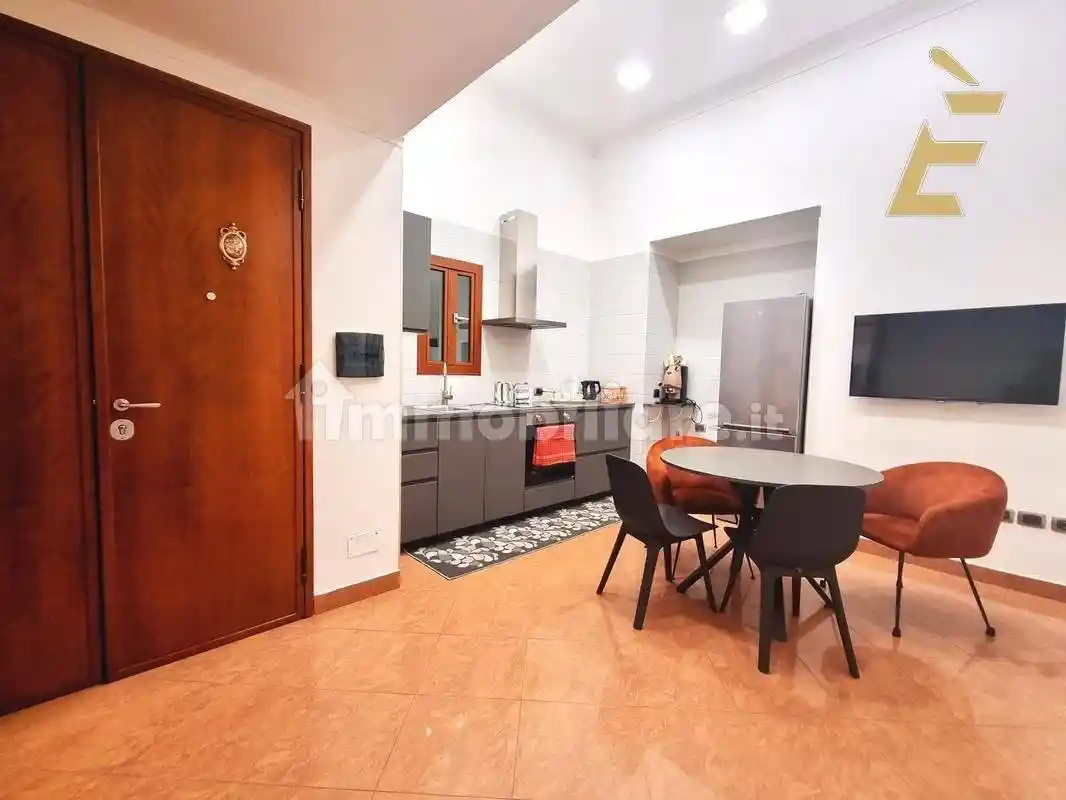 Appartamento in affitto a Napoli