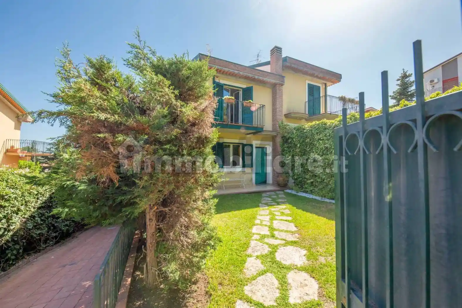 Villa in vendita a Trecastagni