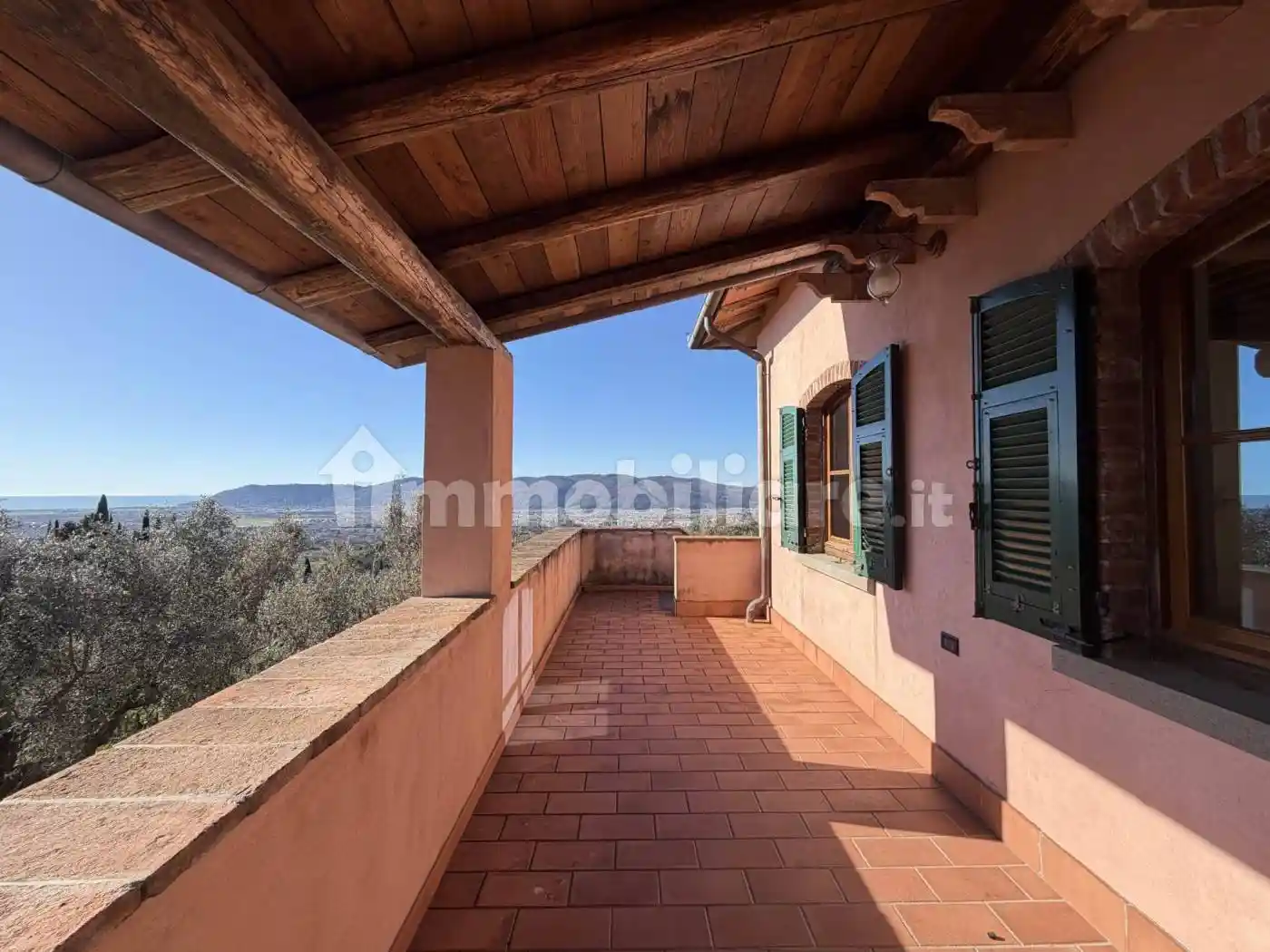 Villa in vendita a Sarzana
