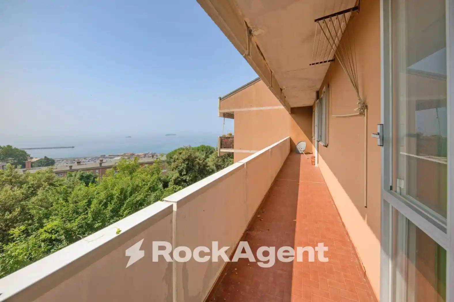 Appartamento in vendita a Genova