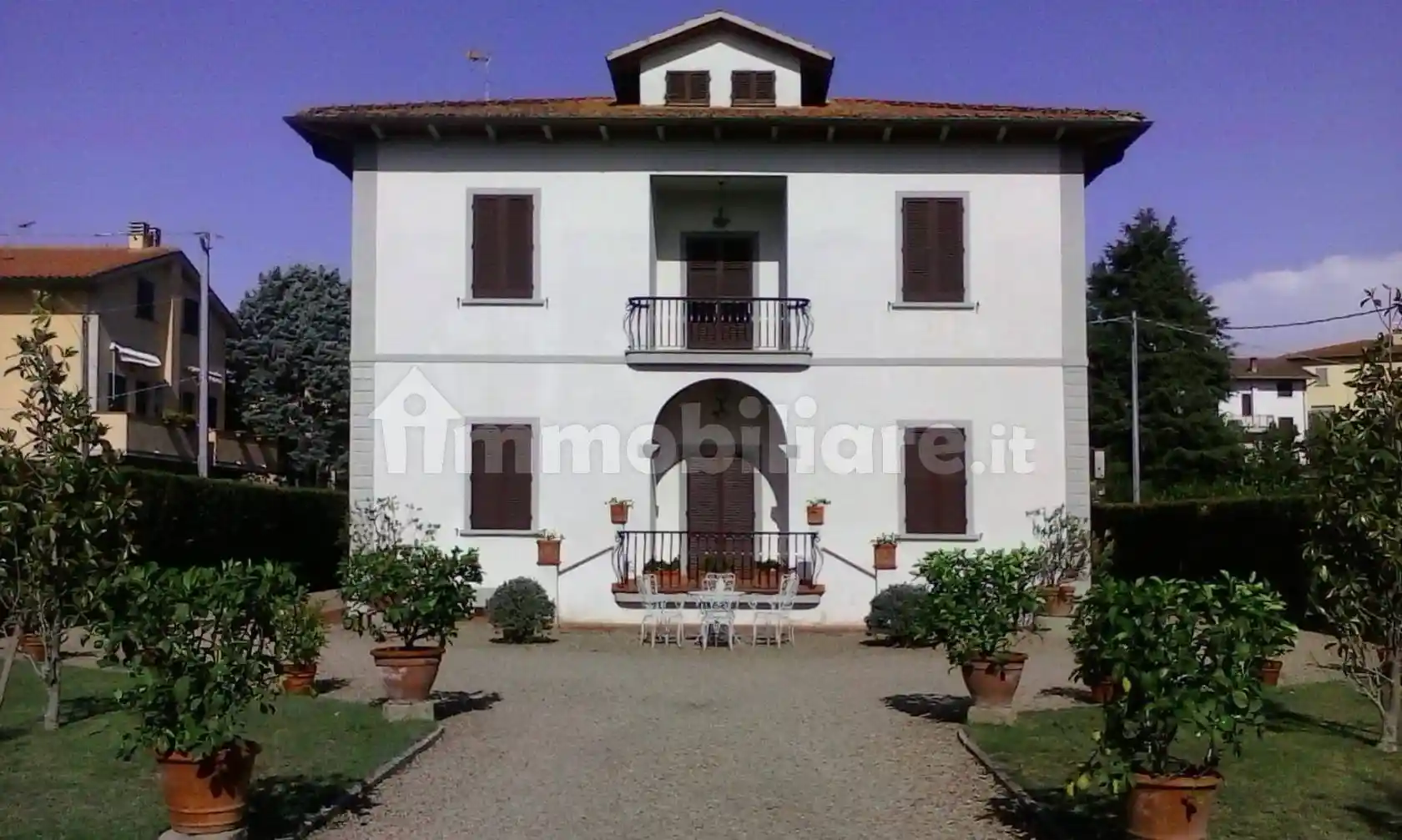 Villa in vendita a Arezzo