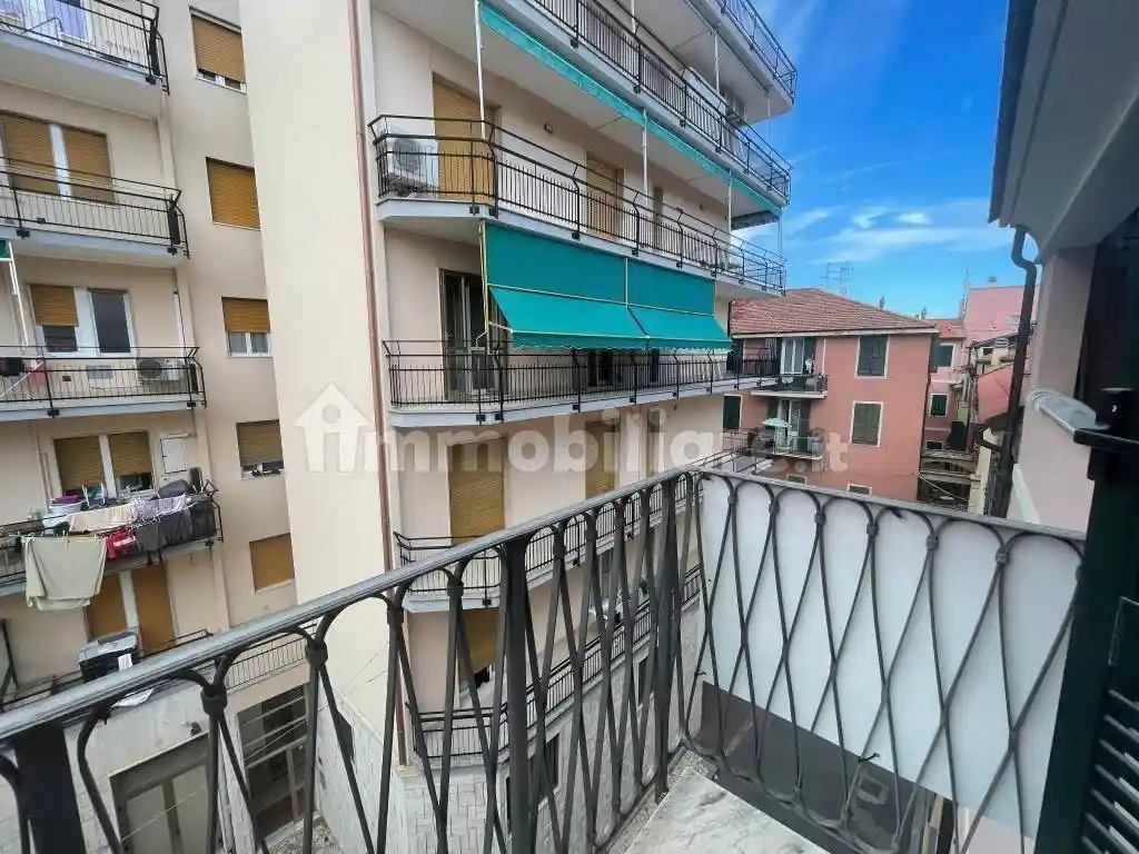 Appartamento in vendita a Loano