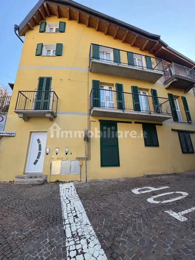 Appartamento in vendita a Vercurago
