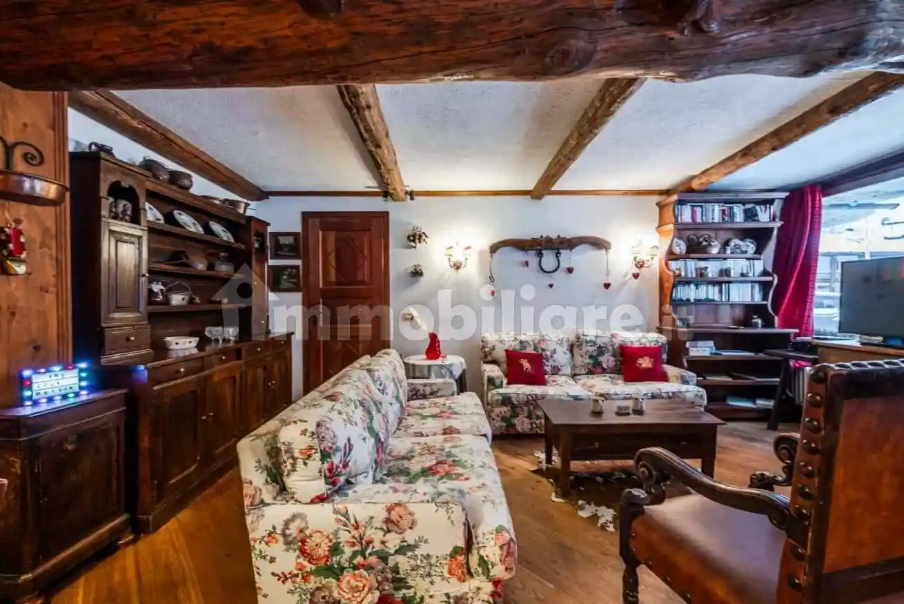 Appartamento in affitto a Courmayeur