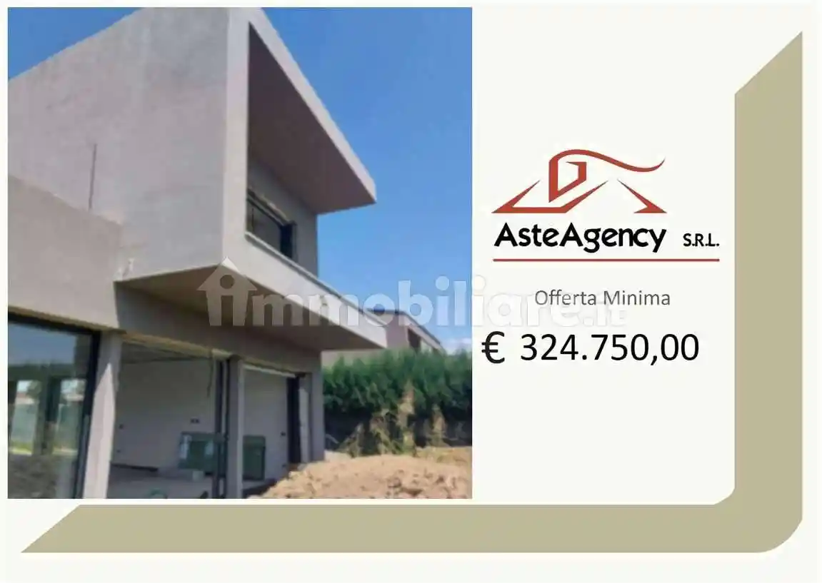 Villa in vendita a Monticello Conte Otto