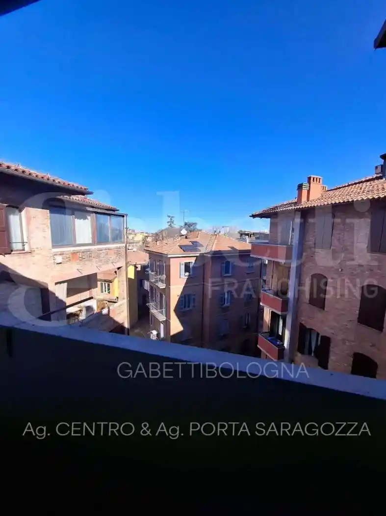 Appartamento in affitto a Bologna