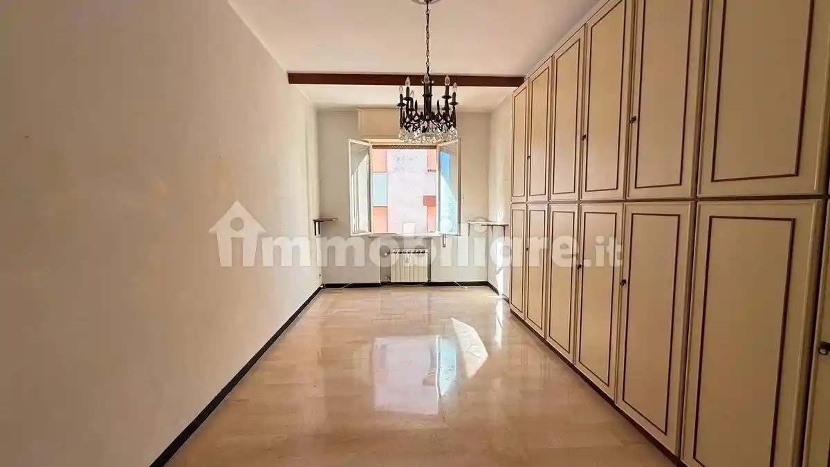 Appartamento in vendita a Savona