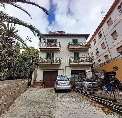 Appartamento in vendita a Olevano Romano