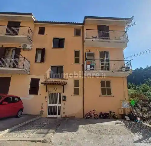 Appartamento in vendita a Olevano Romano