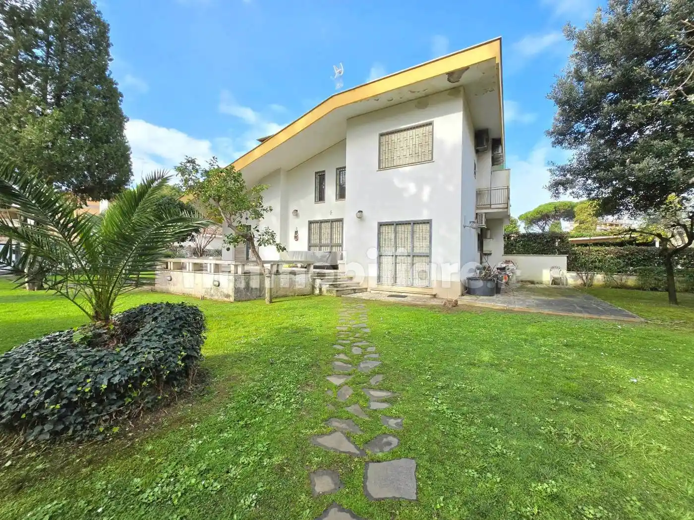 Casa indipendente in vendita a Santa Marinella