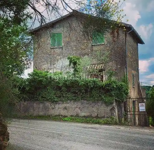Villa in vendita a Olevano Romano