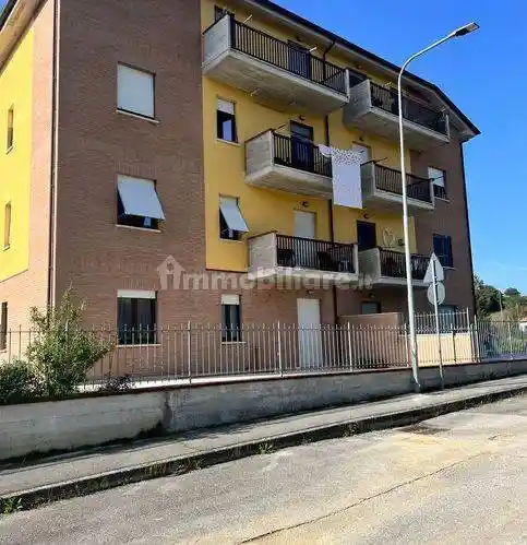 Appartamento in vendita a Castelraimondo