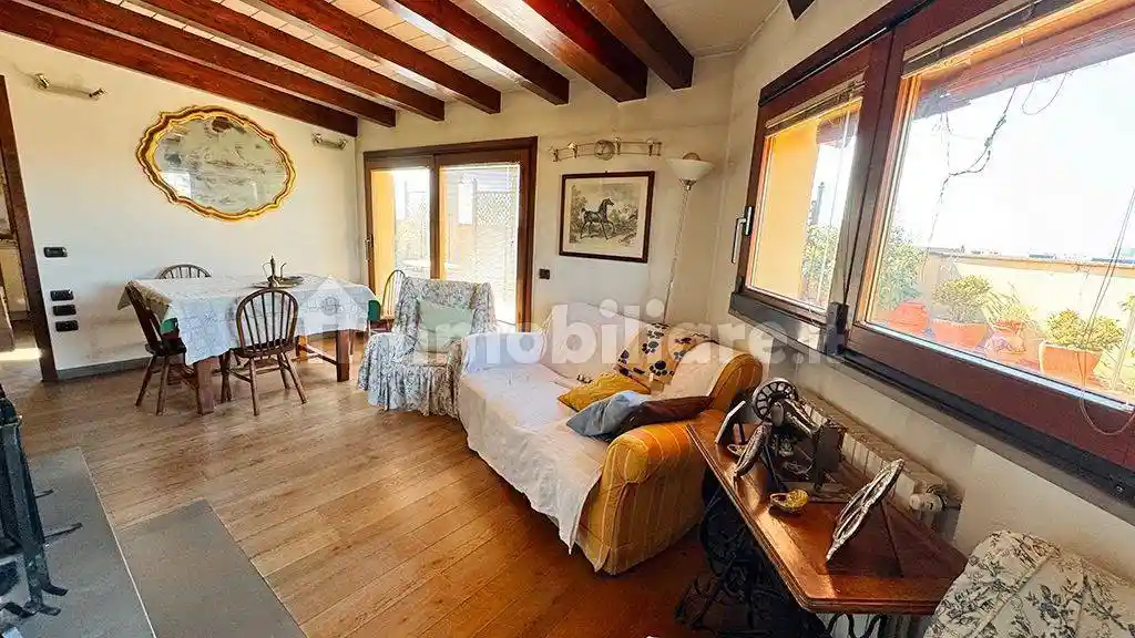 Attico - Mansarda in vendita a Prato