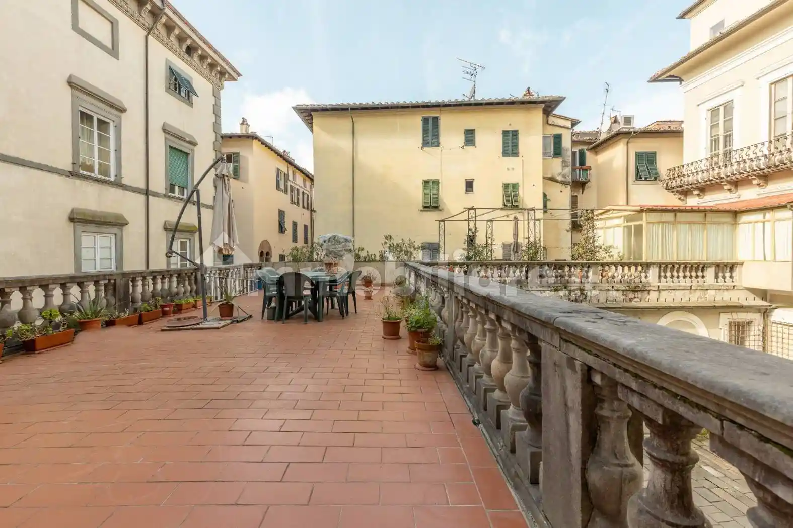 Appartamento in vendita a Lucca