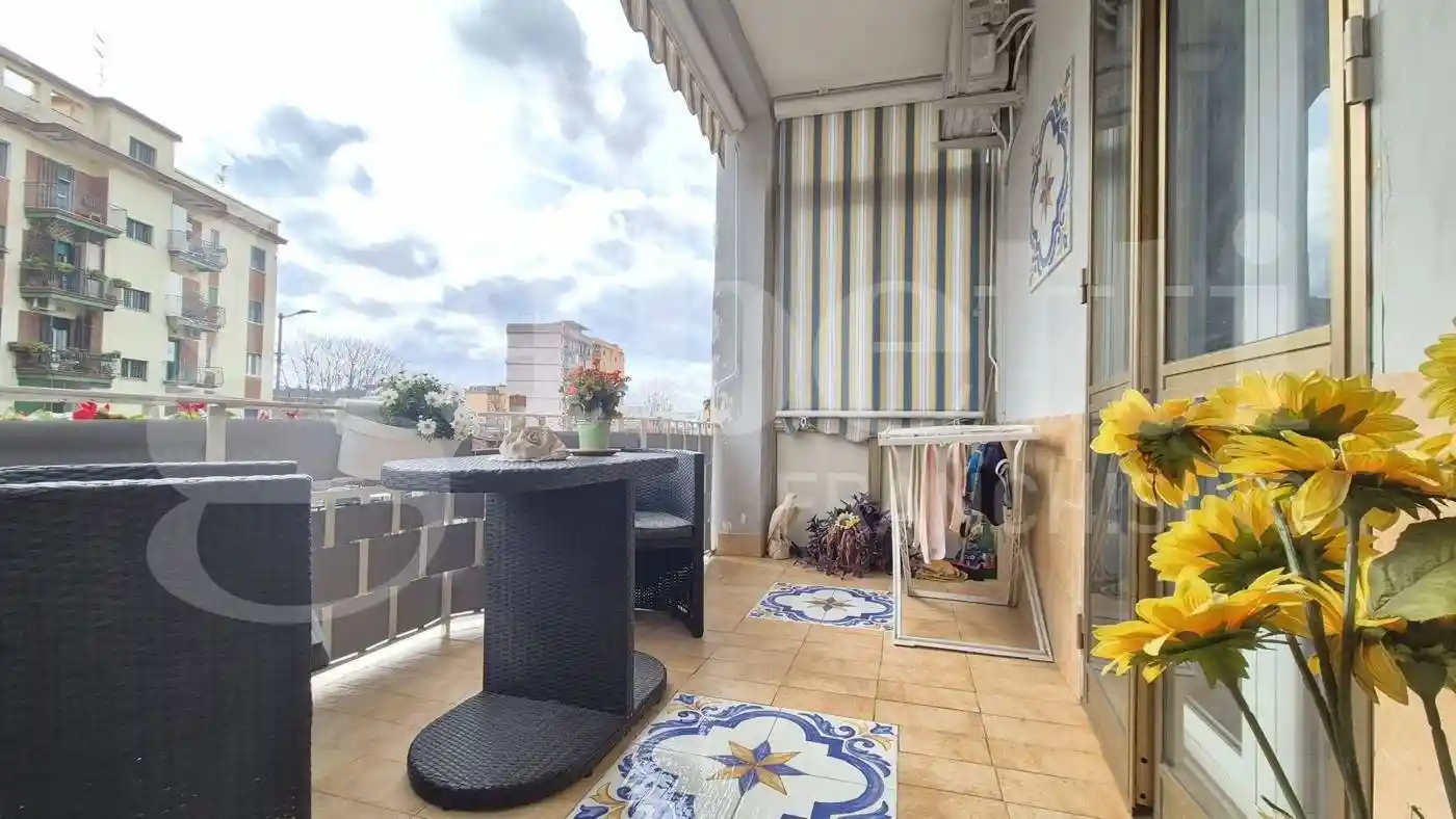 Appartamento in vendita a Napoli