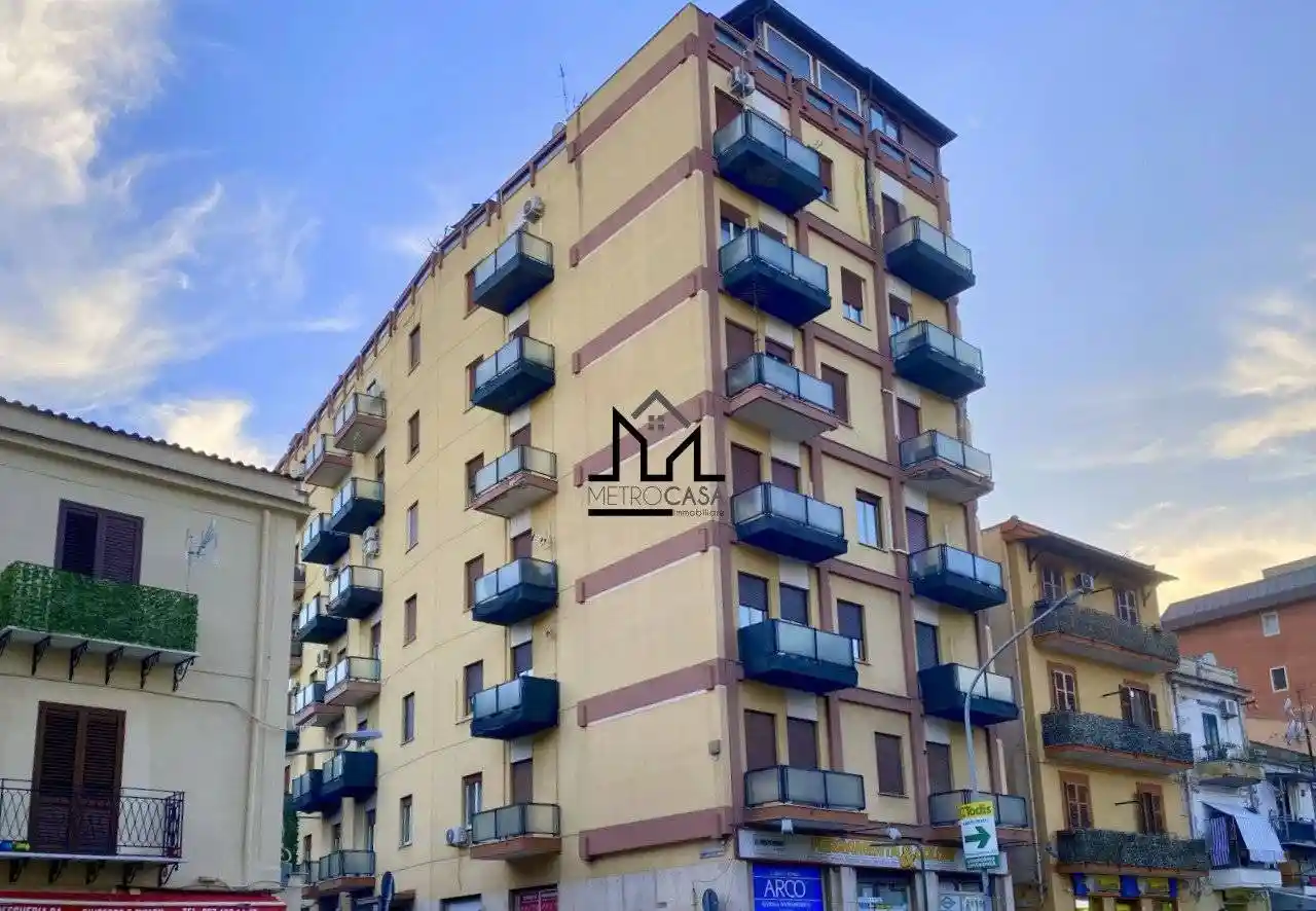 Appartamento in vendita a Palermo