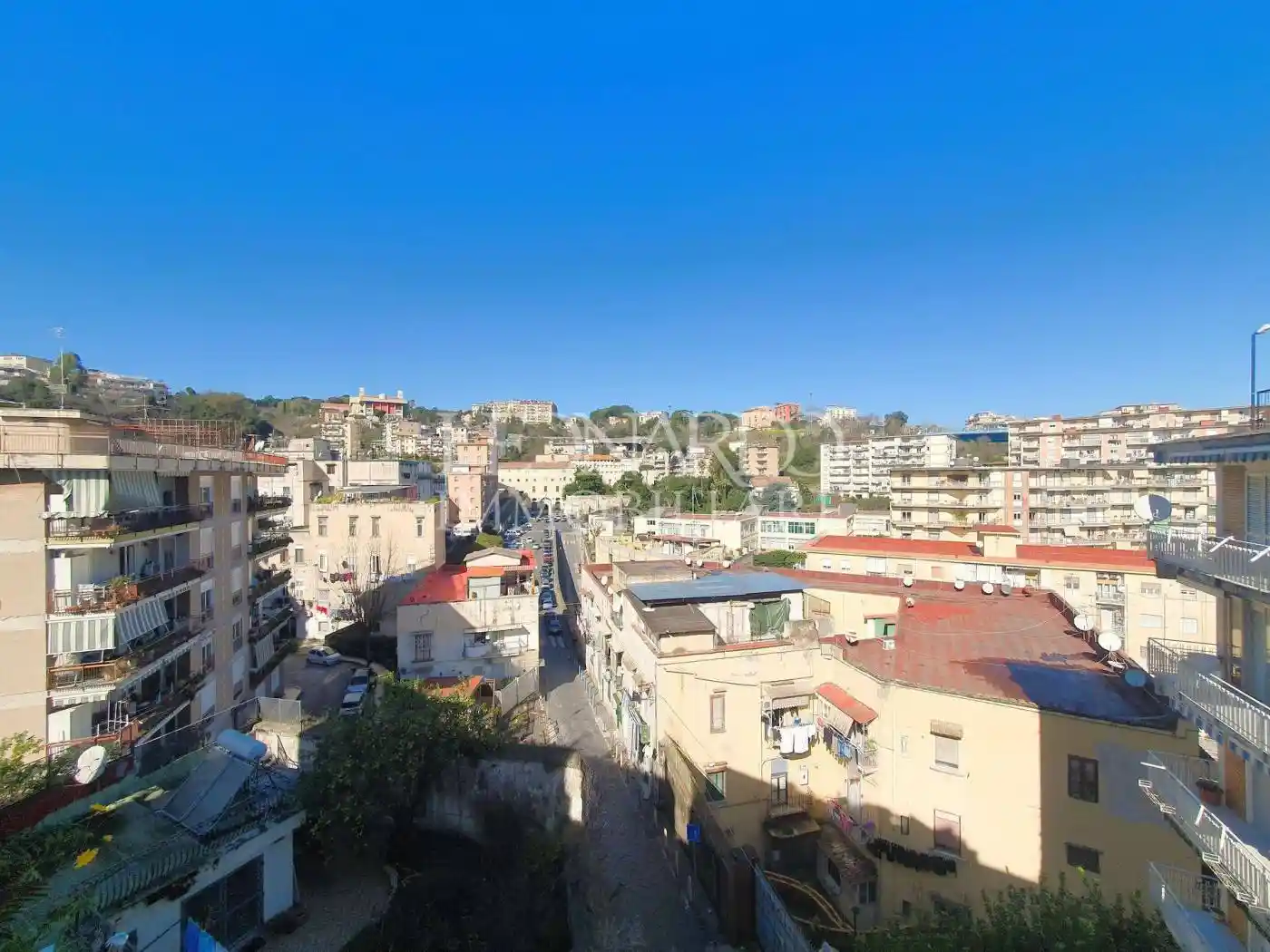 Appartamento in vendita a Napoli